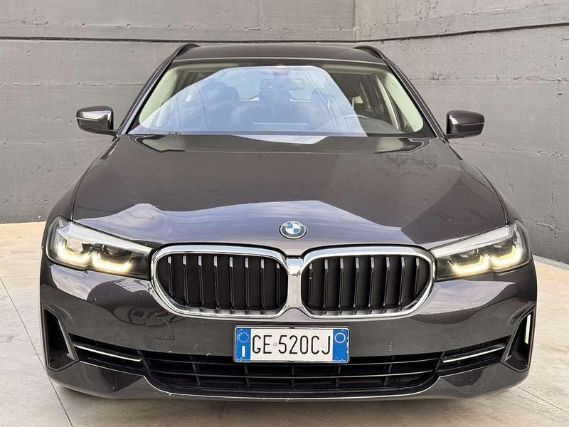 Usata BMW 530 252 CV (185 kW) 2021 Sophisto grey brilliant effect Station wagon