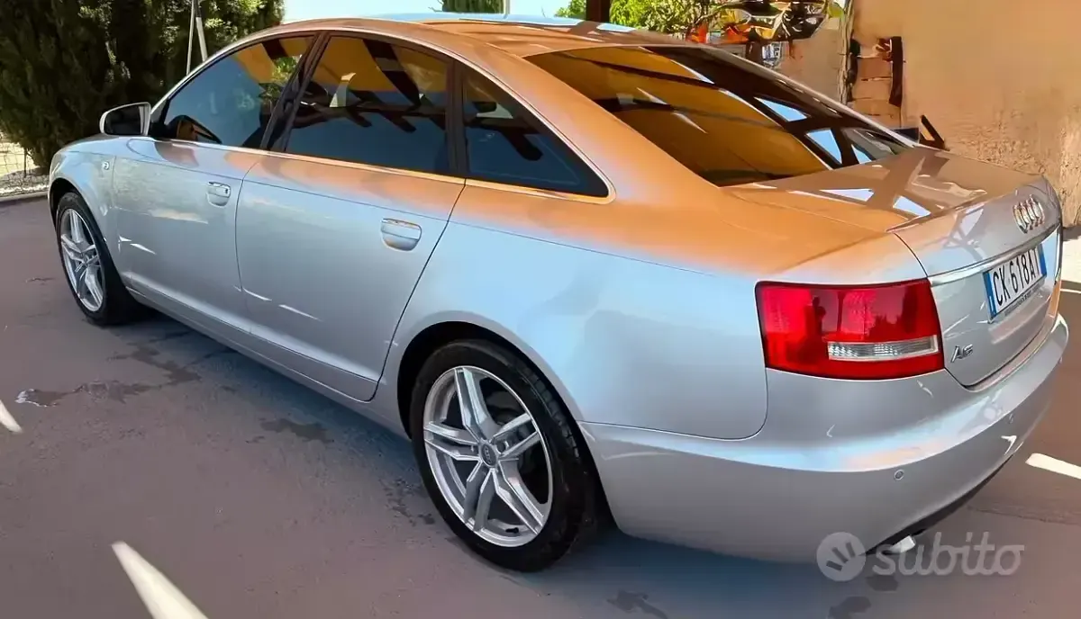 Usata Audi A6 224 CV (164 kW) 2004 Grigio Berlina