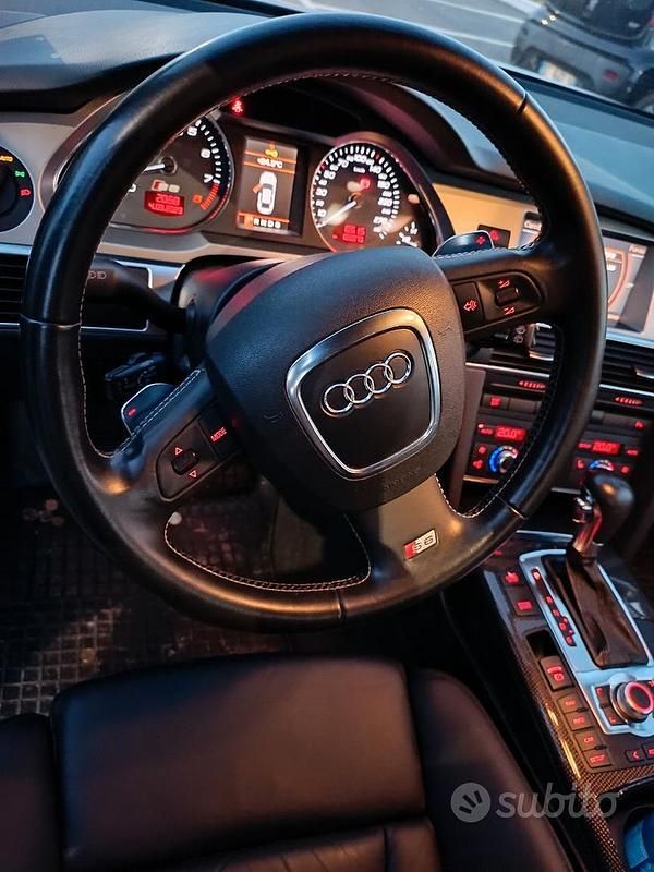 Usata Audi A6 435 CV (319 kW) 2006 Grigio Station wagon
