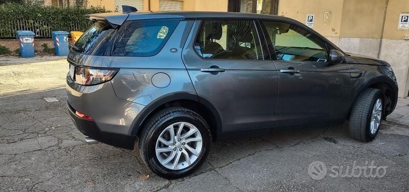 Usata Land Rover Discovery Sport SE 150 CV (110 kW) 2018 Grigio SUV