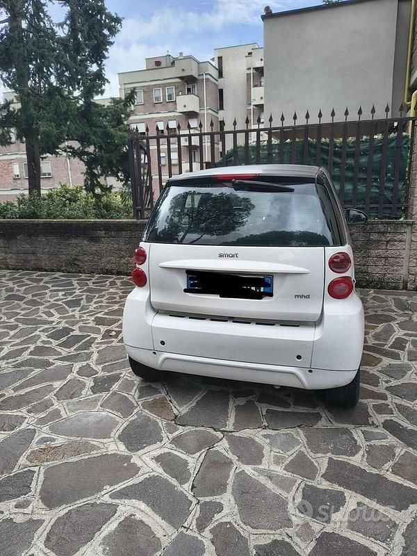 Usata Smart ForTwo Coupé Passion 84 CV (61 kW) 2011 Bianco Coupé