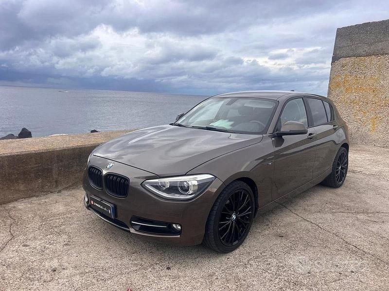Usata BMW 120 184 CV (135 kW) 2014 Utilitaria