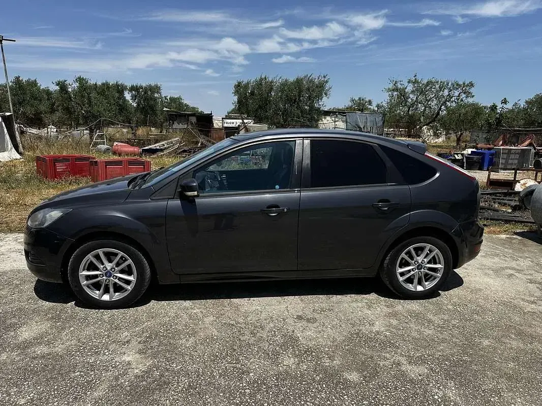 Usata Ford Focus Titanium 109 CV (80 kW) 2008 Berlina