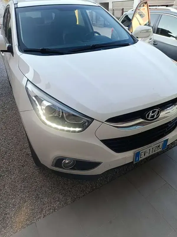 Usata Hyundai ix35 Comfort 116 CV (85 kW) 2014 Bianco SUV