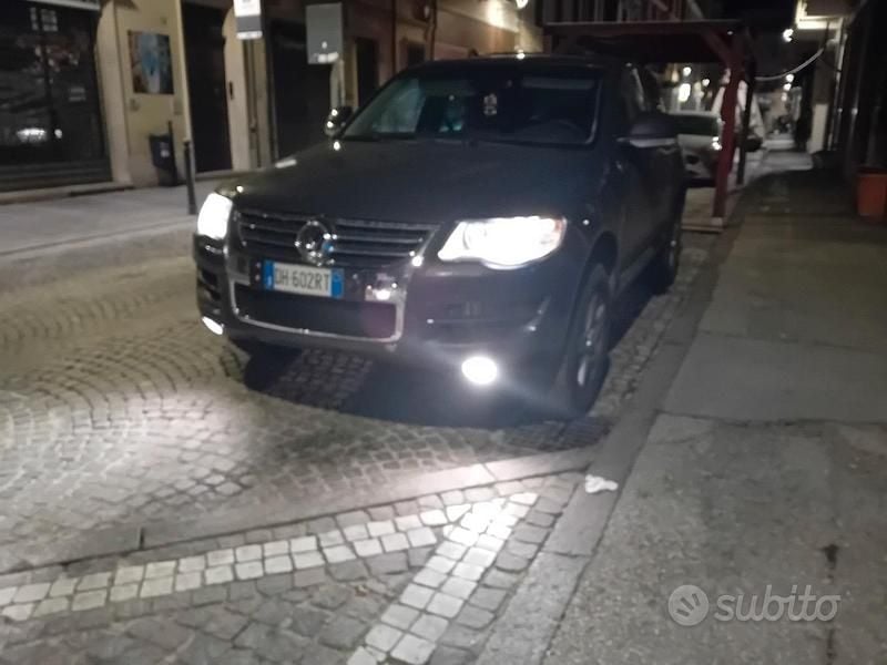 Usata VW Touareg R 174 CV (127 kW) 2007 Marrone SUV