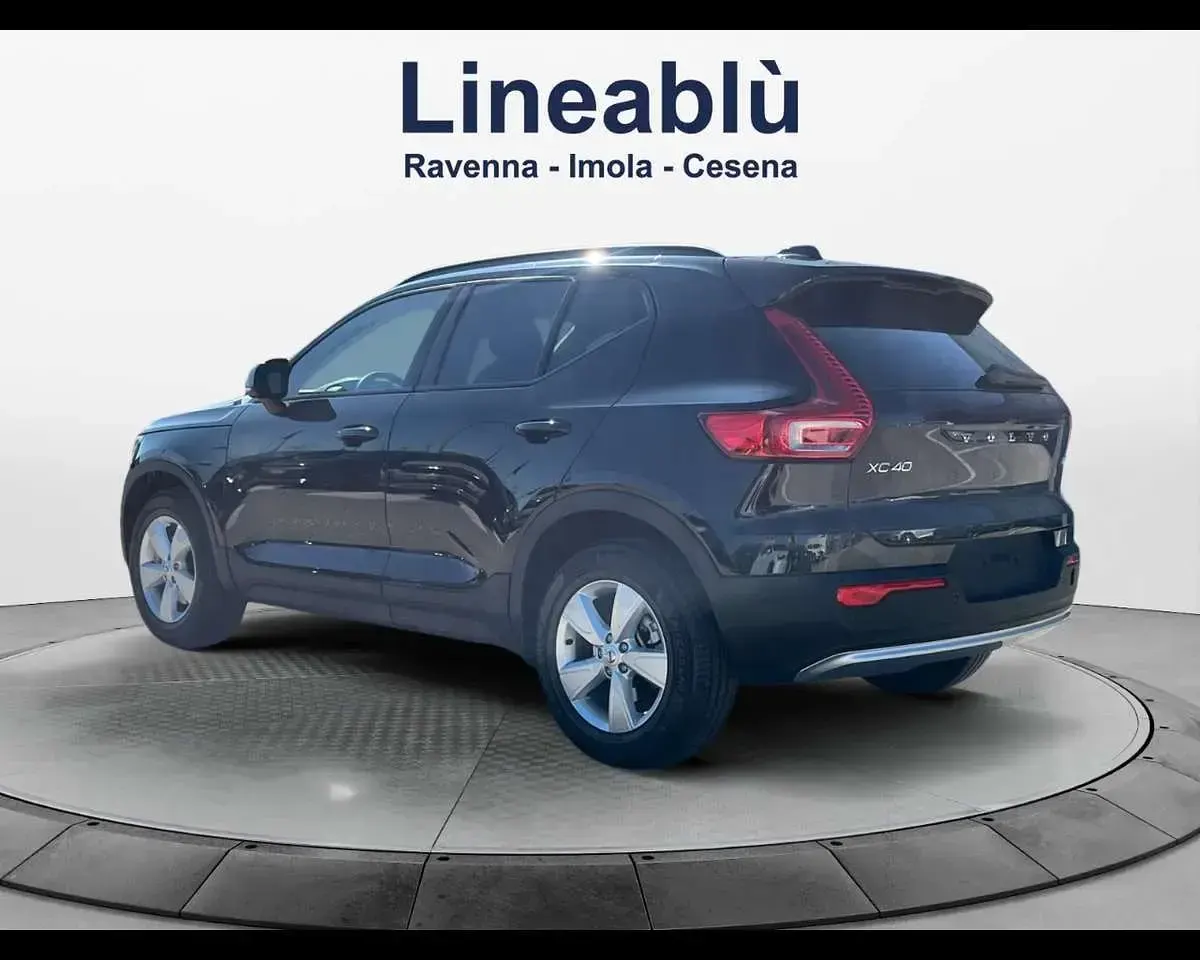 Nuova Volvo XC40 163 CV (119 kW) 2026 Onyx black SUV