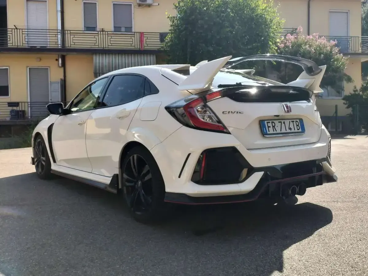 Usata Honda Civic Type R 320 CV (235 kW) 2018 Bianco Berlina