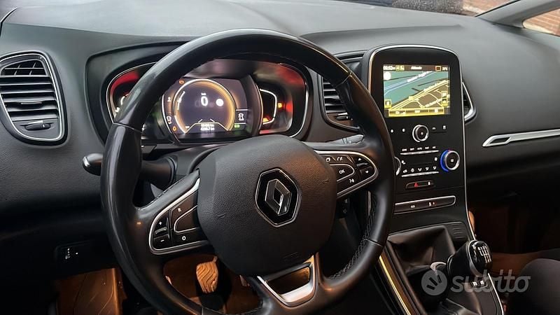 Usata Renault Scénic IV 120 CV (88 kW) 2020 Blu Monovolume