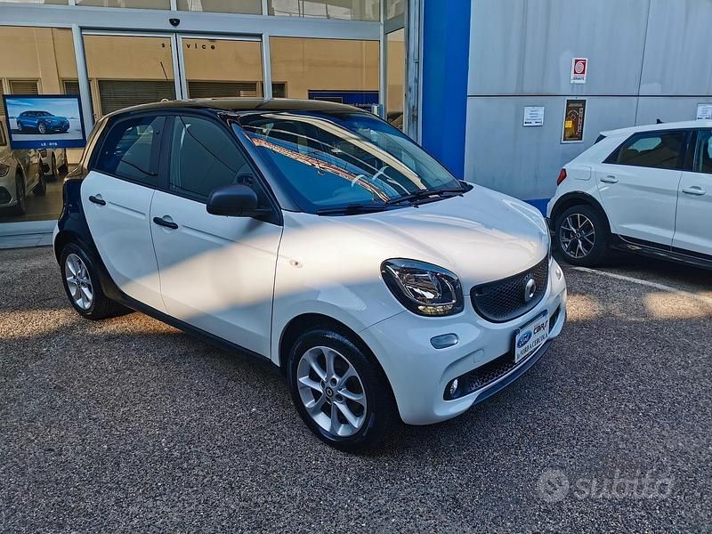 Usata Smart ForFour Prime 71 CV (52 kW) 2018 Bianco Utilitaria