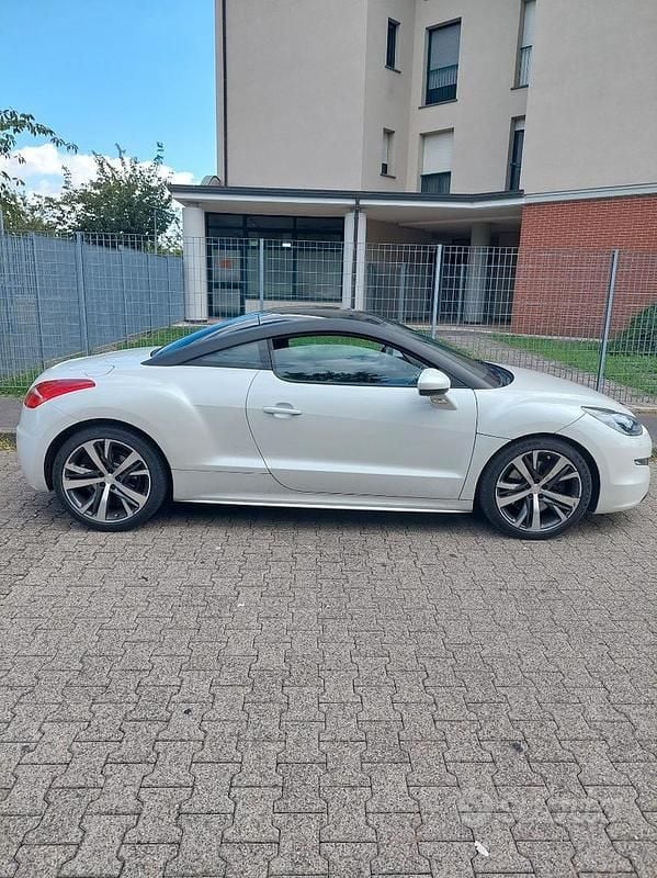 Usata Peugeot RCZ 163 CV (119 kW) 2015 Bianco Coupé