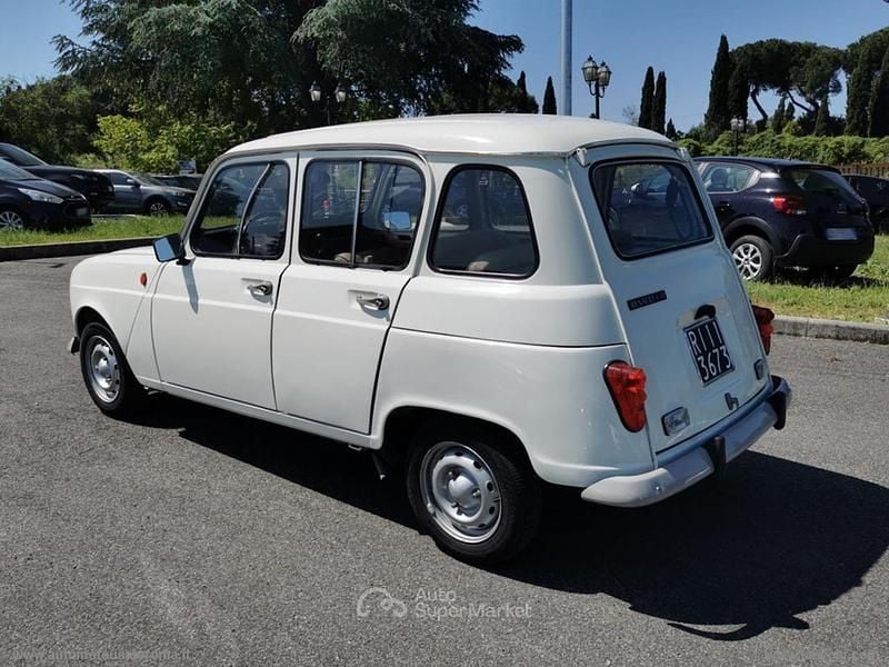 Usata Renault R4 33 CV (24 kW) 1984 Bianco Berlina