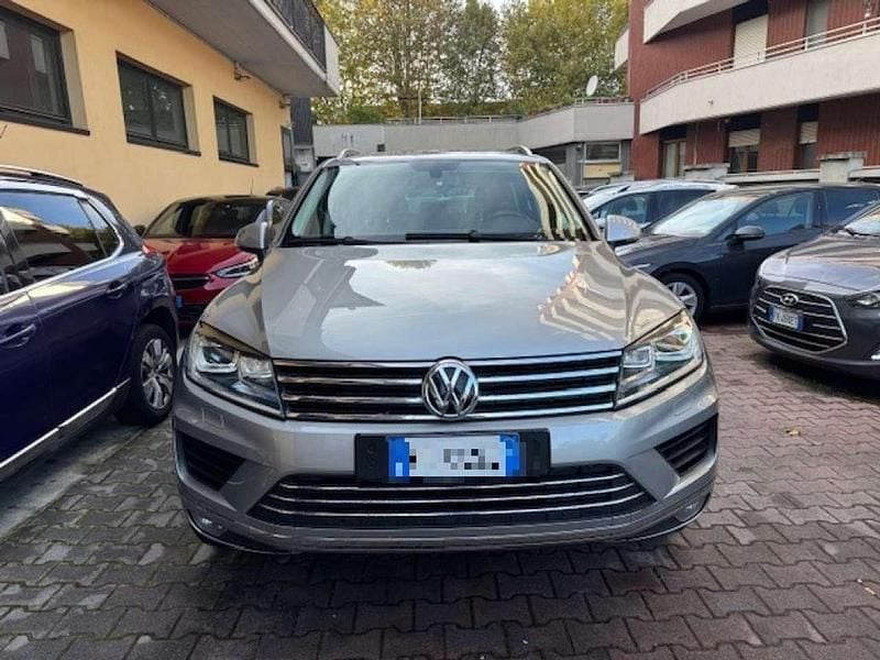 Usata VW Touareg 204 CV (150 kW) 2016 Argento SUV