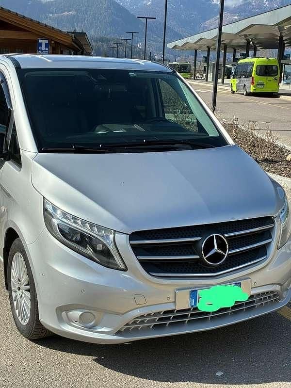Usata Mercedes Vito 190 CV (139 kW) 2017 Argento Furgone