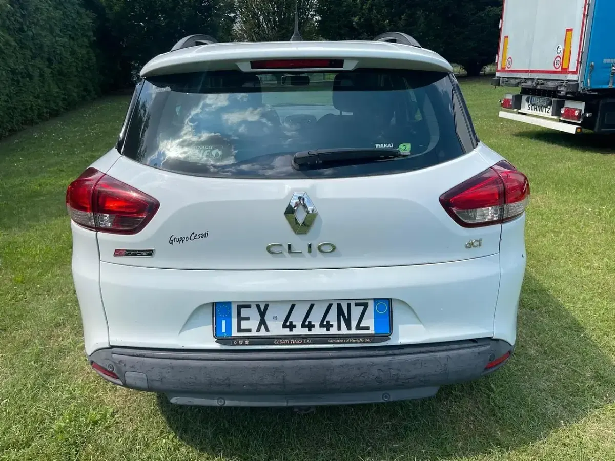 Usata Renault Clio 74 CV (54 kW) 2014 Bianco Station wagon