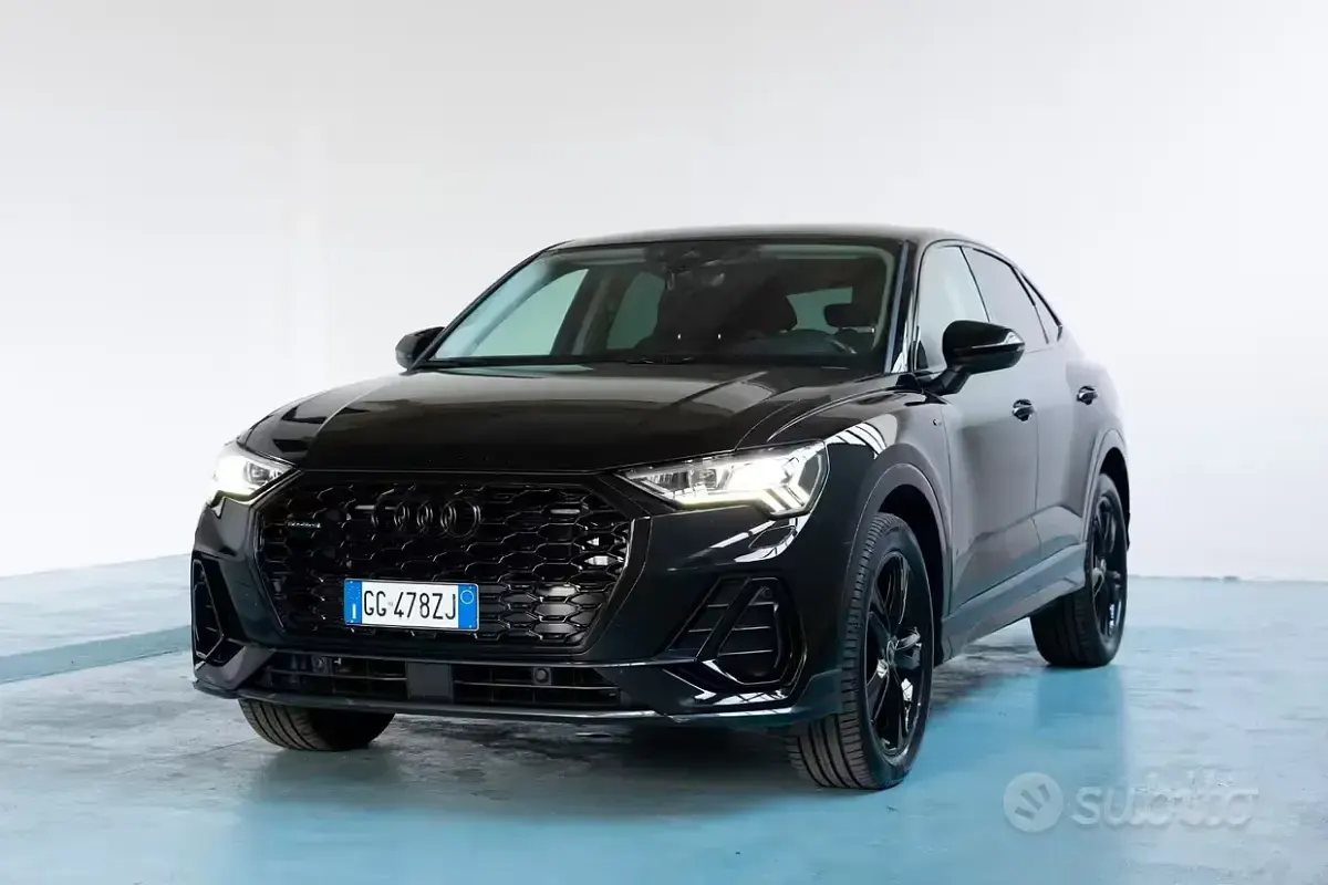 Usata Audi Q3 Sportback Black Edition 200 CV (147 kW) 2021 Nero SUV