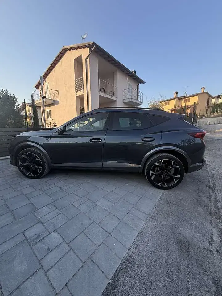 Usata Cupra Formentor 150 CV (110 kW) 2022 Blu/azzurro SUV