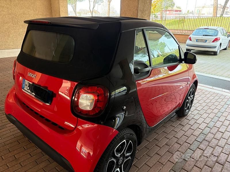Usata Smart ForTwo Cabrio Prime 2018 Rosso Cabrio