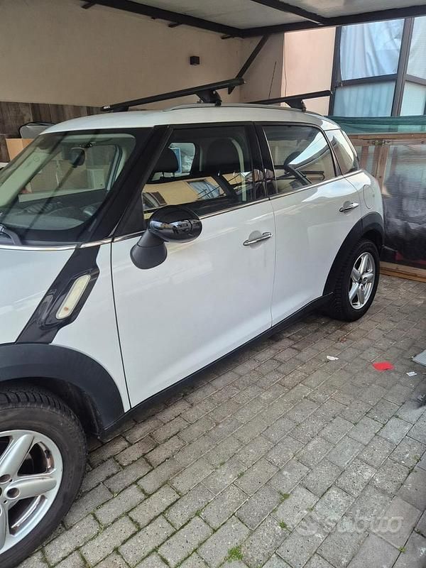 Usata Mini Cooper D Countryman 111 CV (81 kW) 2014 Bianco SUV