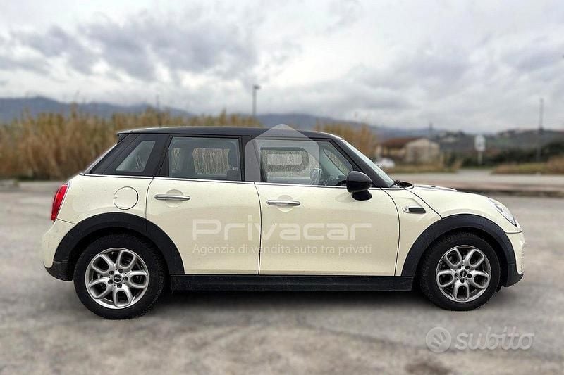 Usata Mini Cooper D 116 CV (85 kW) 2018 Altro Utilitaria