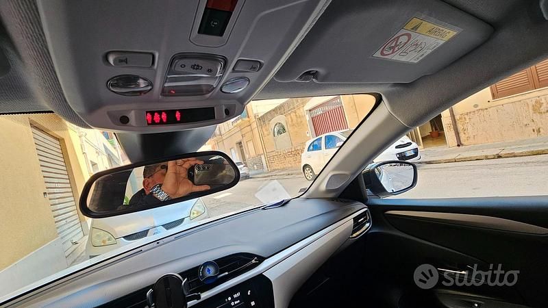 Usata Opel Corsa 100 kW (136 CV) 2024 Bianco Berlina