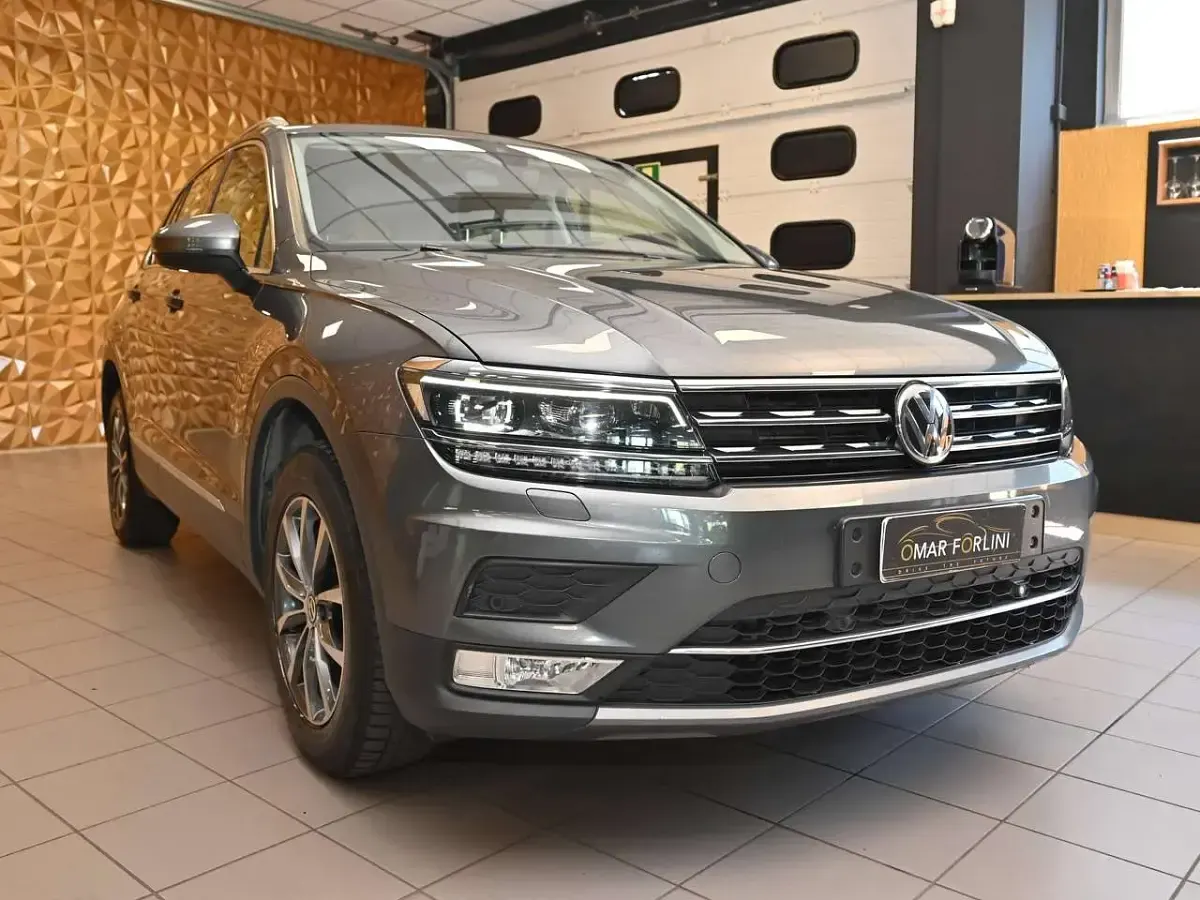 Usata VW Tiguan Executive 190 CV (139 kW) 2017 Grigio SUV