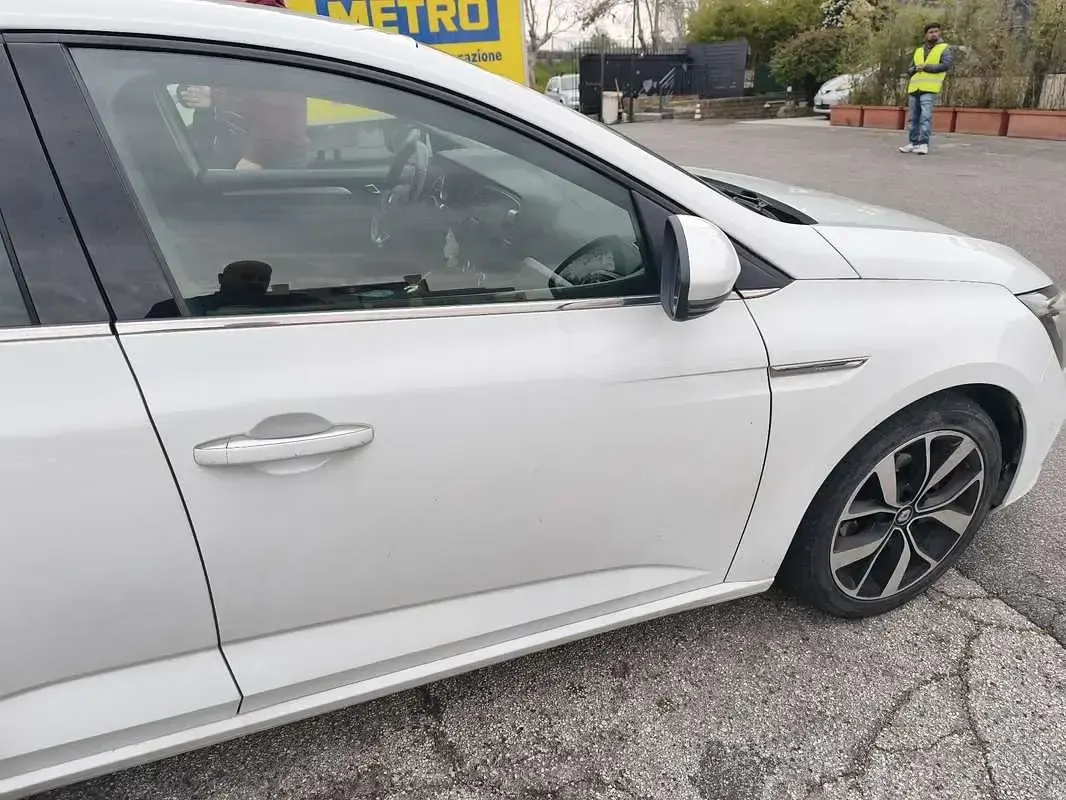 Usata Renault Mégane Intens 116 CV (85 kW) 2019 Bianco Berlina