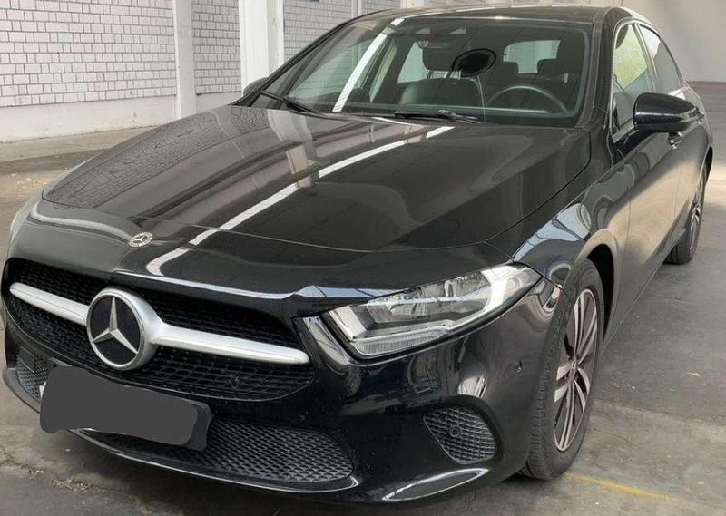 Other Usata 2020 Mercedes A160 Executive Berlina | 19.900 € (Ottimo prezzo) - Immagine 1/3