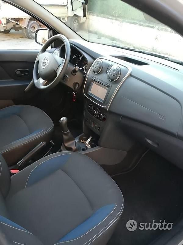 Usata Dacia Logan 90 CV (66 kW) 2016