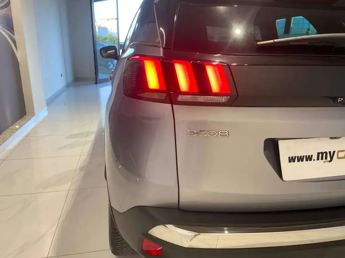 Usata Peugeot 3008 Allure 131 CV (96 kW) 2022 Other SUV