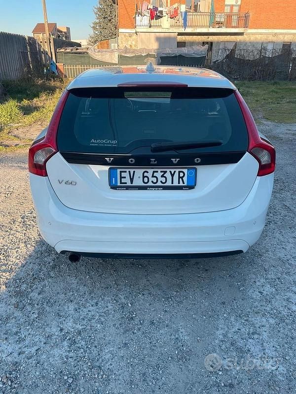 Usata Volvo V60 114 CV (83 kW) 2014 Station wagon