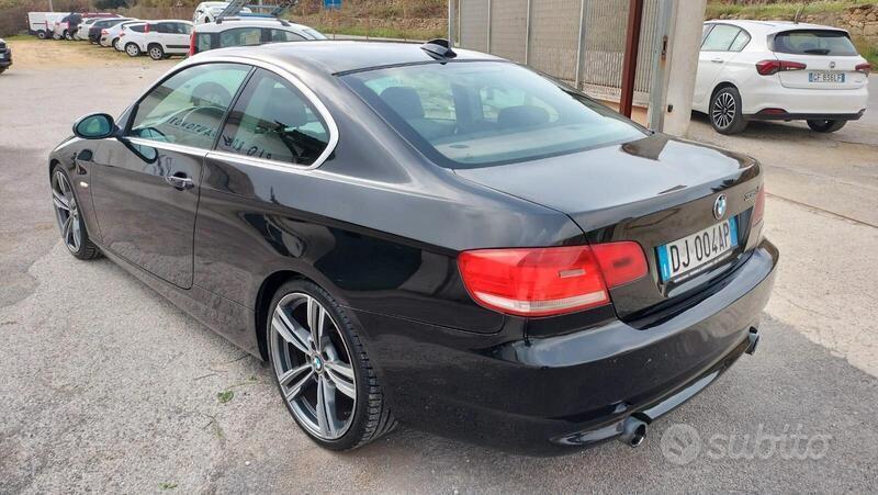 Usato 2007 BMW 335 3.0 Diesel 286 CV (7.900 €)