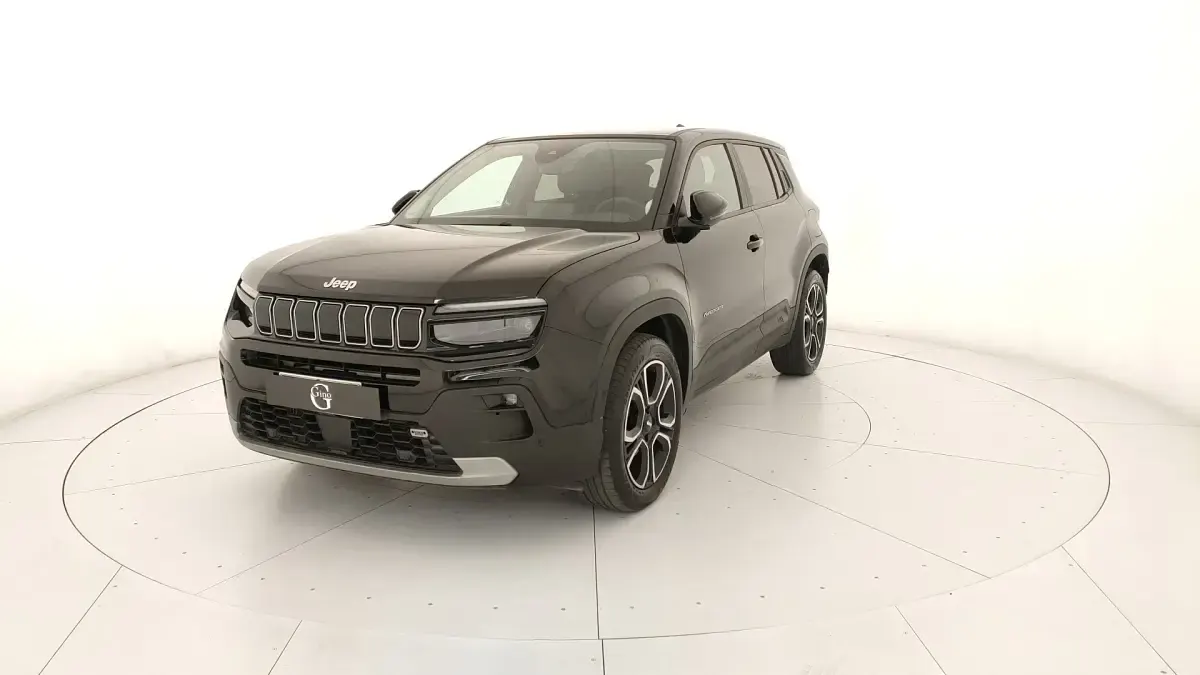 Begagnad Jeep Avenger 101 HK (74 kW) 2023 SUV