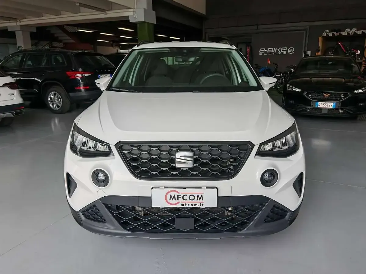 Usata Seat Arona Reference 95 CV (69 kW) 2023 Bianco SUV