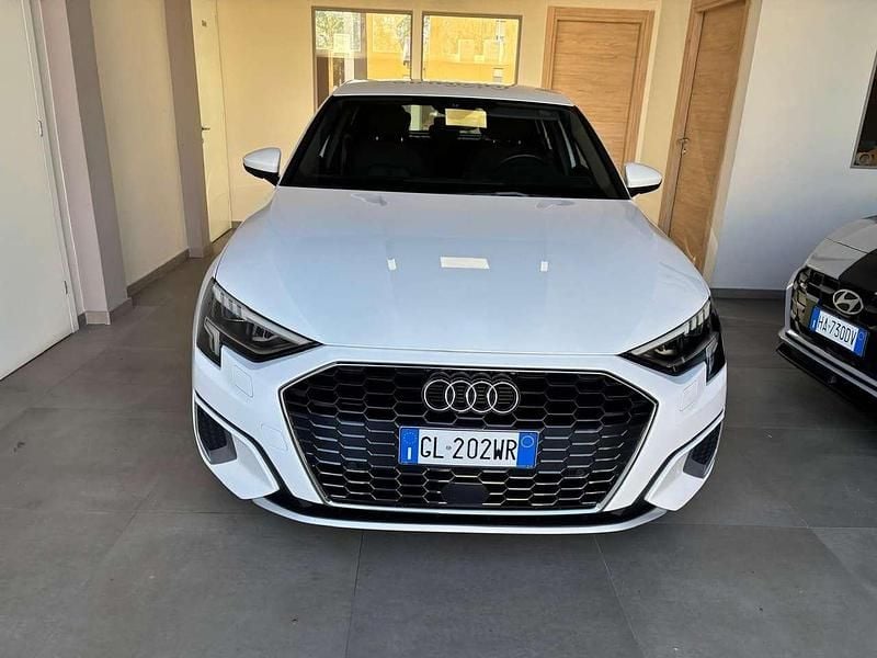 Usata Audi A3 Business 116 CV (85 kW) 2023 Bianco Berlina
