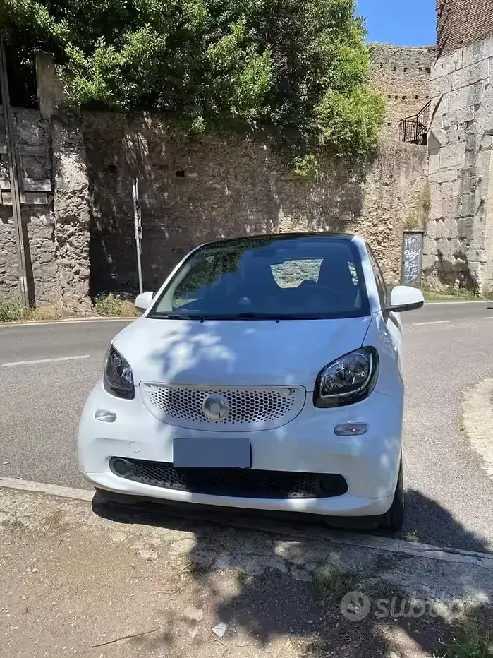 Usata Smart ForTwo Coupé 71 CV (52 kW) 2016 Bianco Coupé