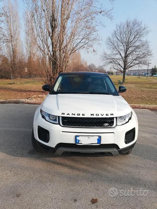Usata Land Rover Range Rover evoque Pure 150 CV (110 kW) 2019 Bianco SUV