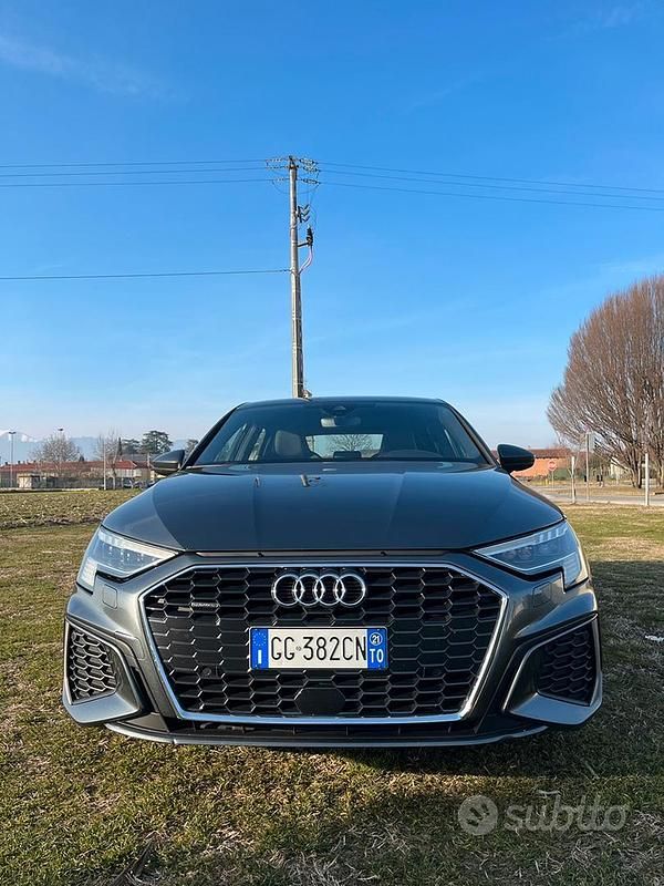 Usata Audi A3 190 CV (139 kW) 2021 Grigio Berlina