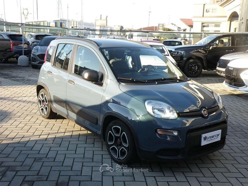 Usata Fiat Panda City Life 69 CV (50 kW) 2022 Blu/azzurro Utilitaria