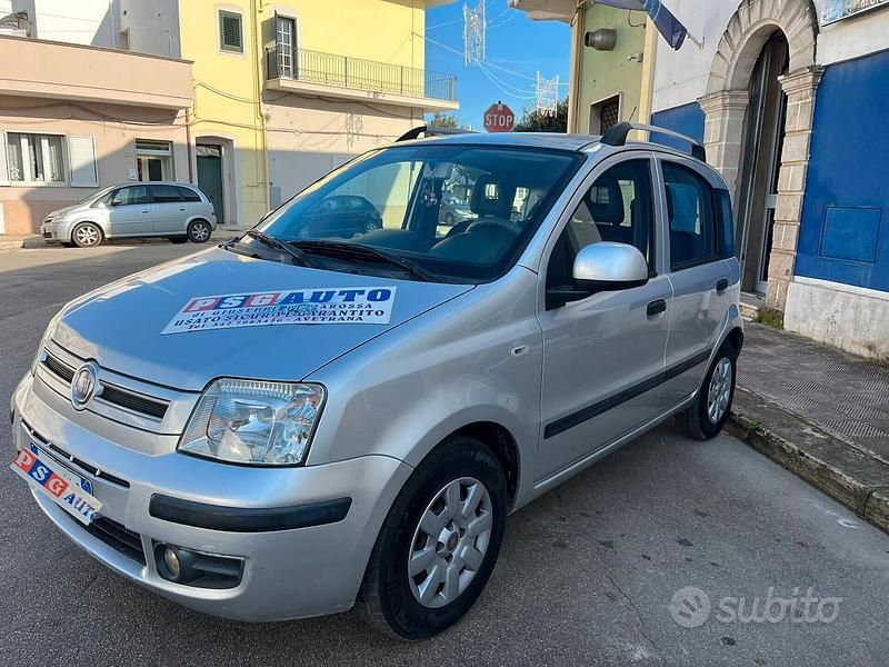 Usata Fiat Panda 69 CV (50 kW) 2011 Grigio Berlina