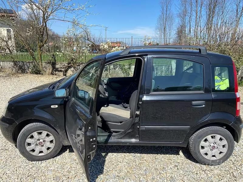 Usata Fiat Panda 60 CV (44 kW) 2007 Utilitaria