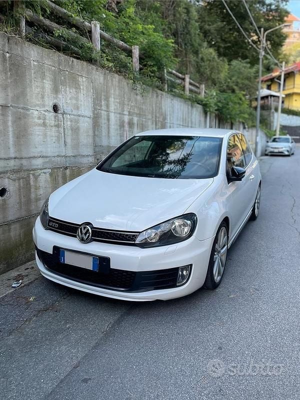 Usata VW Golf VI GTD 170 CV (125 kW) 2010 Bianco Utilitaria