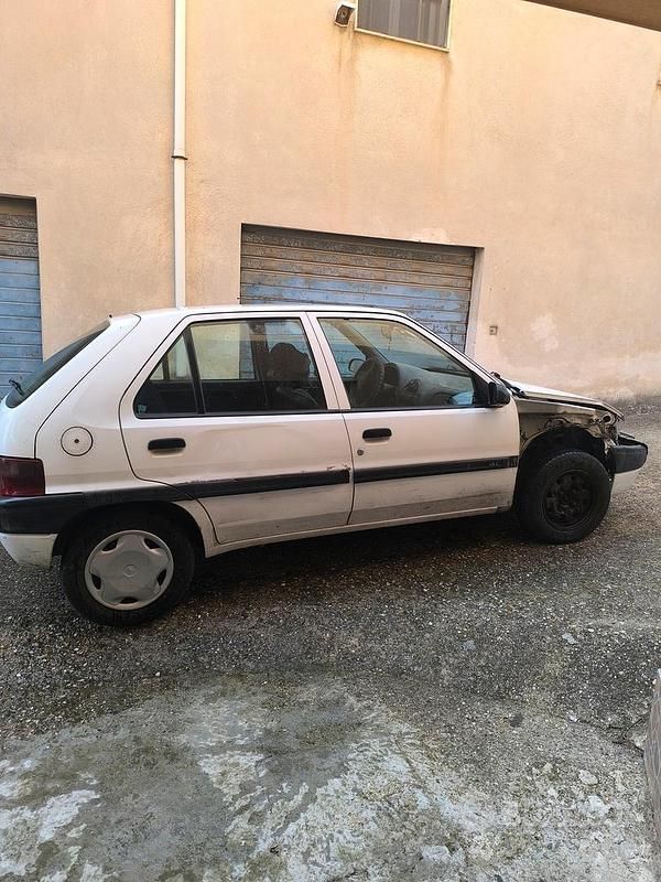 Usata Citroën Saxo 1997 Bianco Utilitaria