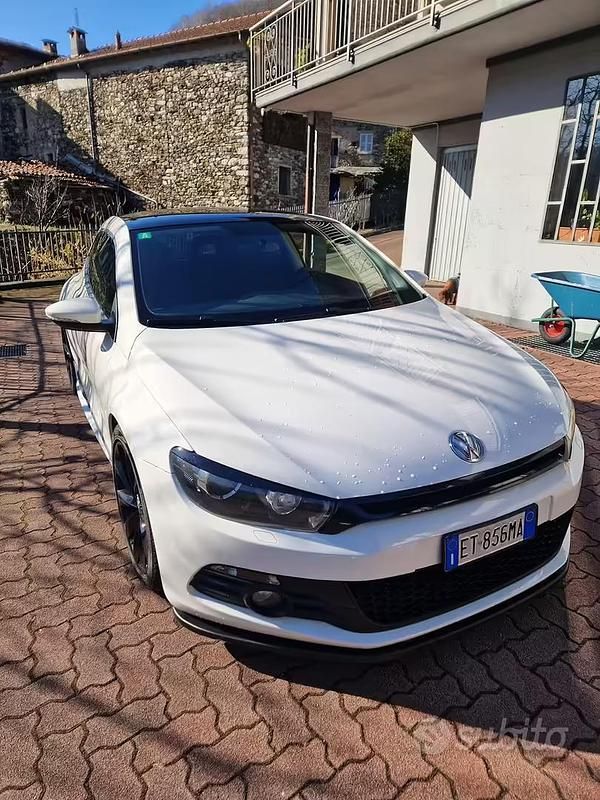 Begagnad VW Scirocco 2014 Vit Sportkupé