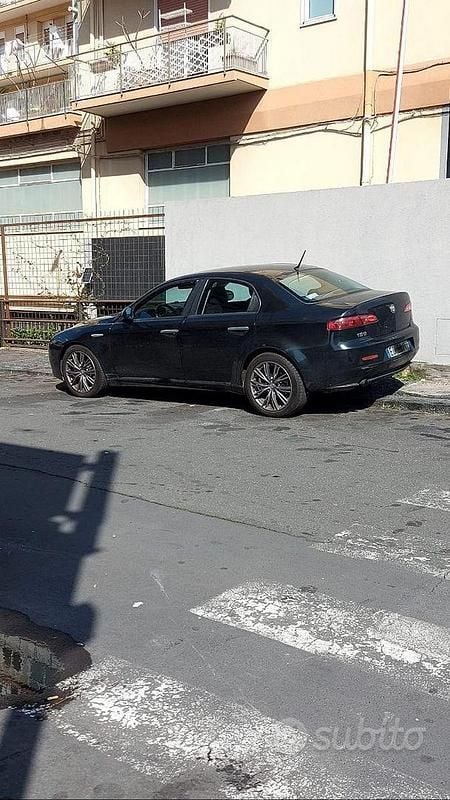 Usata Alfa Romeo 159 120 CV (88 kW) 2010 Nero Berlina
