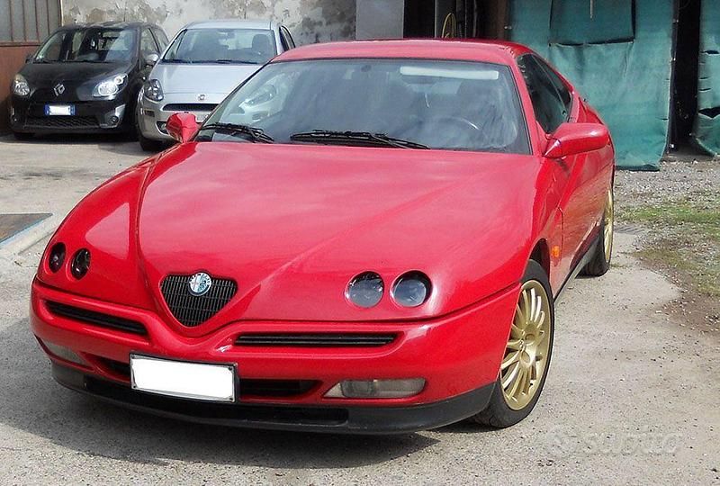 Rosso Usata 1996 Alfa Romeo GTV Coupé | 20.000 € - Immagine 1/4