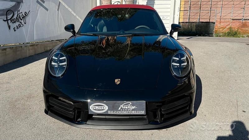 Usata Porsche 911 Carrera Cabriolet 394 CV (289 kW) 2025 Nero Cabrio