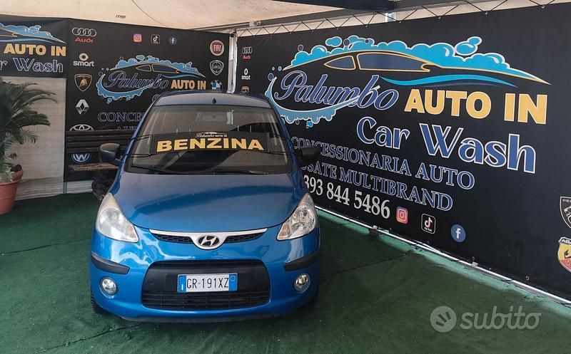 Usata Hyundai i10 67 CV (49 kW) 2010 Blu Utilitaria