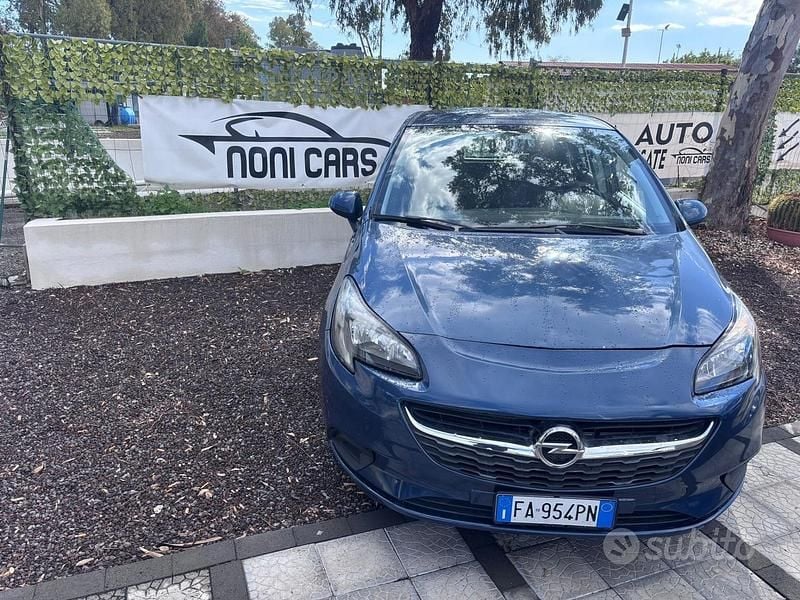 Blu Usata 2015 Opel Corsa Tre volumi | 4990 € (Buon prezzo) - Immagine 1/4