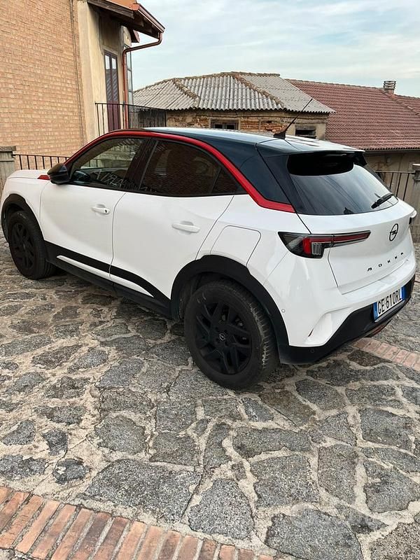 Usata Opel Mokka GS Line 110 CV (80 kW) 2022 Bianco SUV
