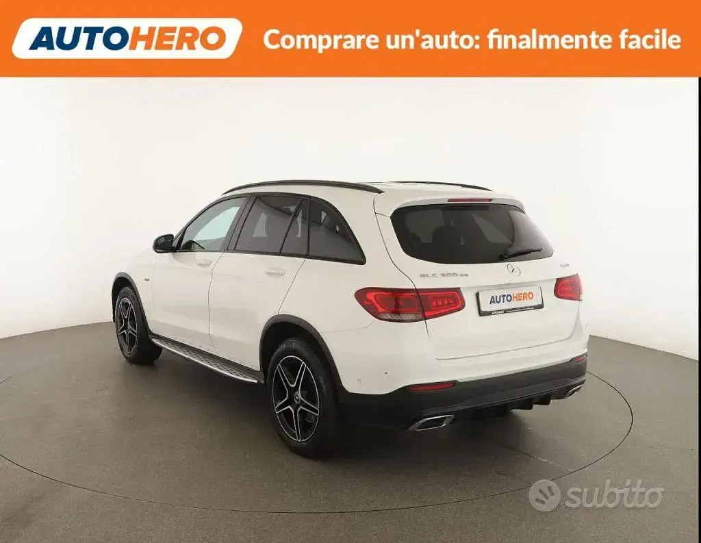 Usata Mercedes GLC300 Premium 194 CV (142 kW) 2021 Bianco SUV